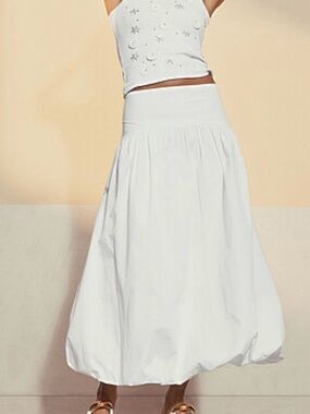 Maxi Bubble Hem Skirt